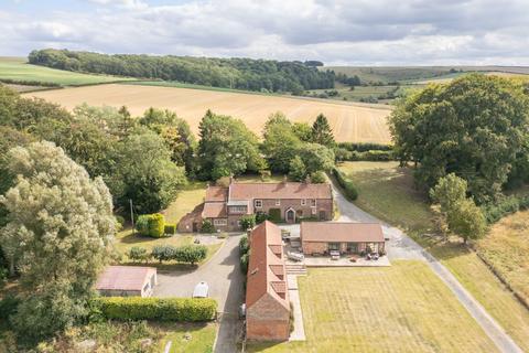 4 bed property, in Nunburnholme, £1,500,000