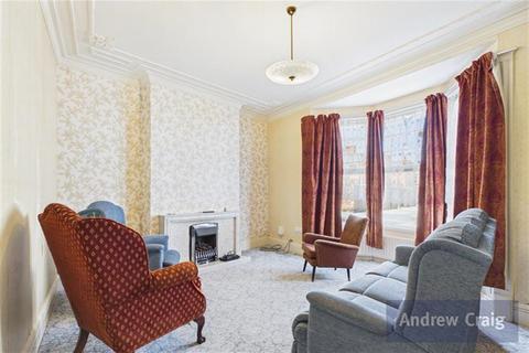 5 bed property, in Cranford Street, £159,950