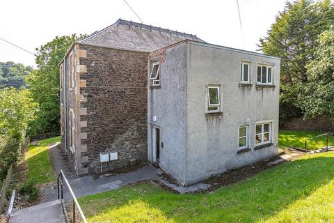 1 bed property, in 227, £70,000