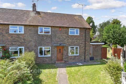 3 bed property, in Dacre Road, £325,000