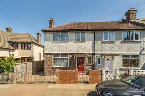 3 bed property, in Topsham Road, £750,000