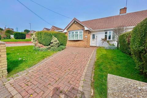 2 bed property, in Whitecrest, £265,000