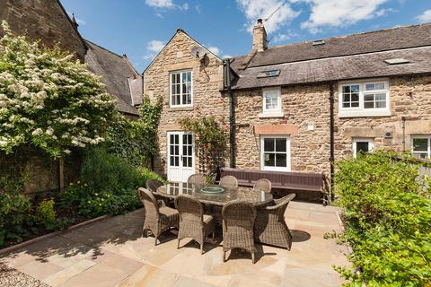 3 bed property, in Princes Street, £550,000