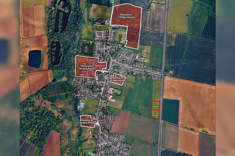 Land, in The Paddocks, £200,000