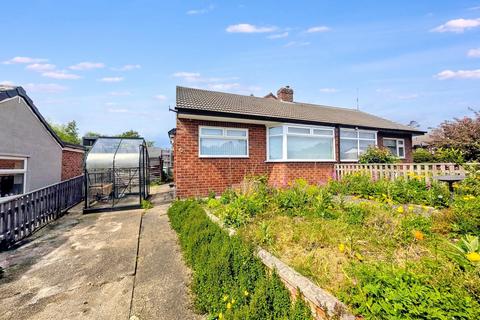 1 bed property, in Costain Grove, £85,000