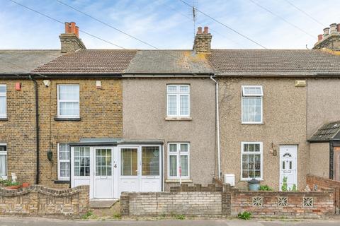 2 bed property, in Wennington Road, £320,000