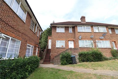 2 bed property, in Merley Court, £300,000