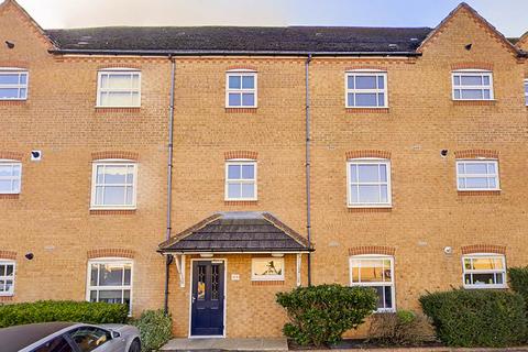 2 bed property, in Beechbrooke, £77,000