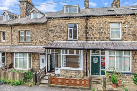3 bed property, in East Parade, £295,000