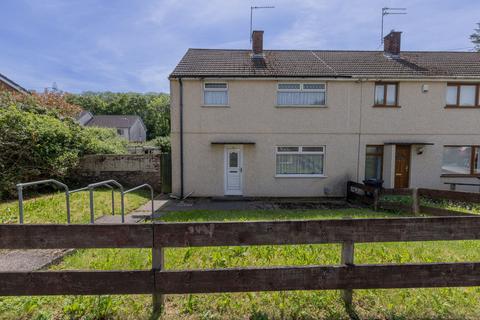 3 bed property, in Playford Crescent, £160,000