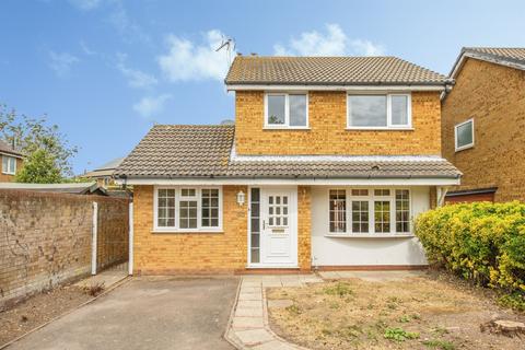 3 bed property, in Ganges Road, £260,000
