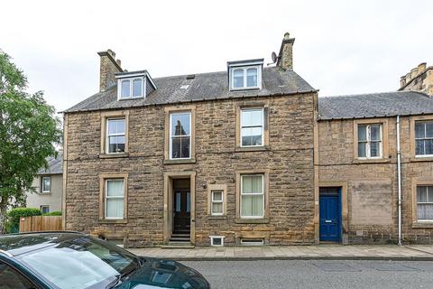 3 bed property, in 13-2, £95,000