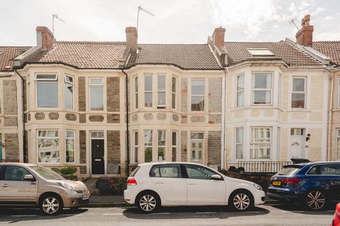 3 bed property, in Southville, £500,000