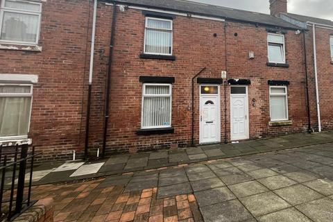 2 bed property, in Bessemer Street, £55,000