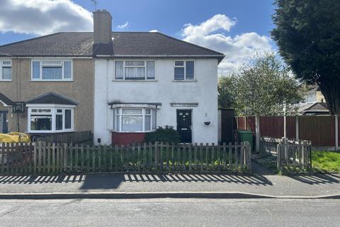 3 bed property, in 14 Charnwood Close, £29,000