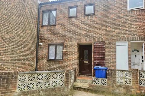 3 bed property, in Algar Close, £504,950