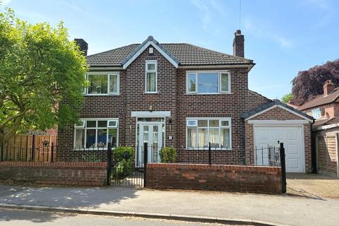 3 bed property, in Leith Avenue, £575,000