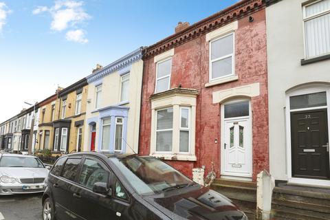 4 bed property, in Lenthall Street, £150,000