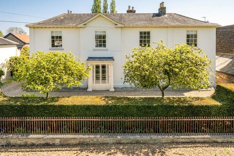 6 bed property, in Barrow, £1,450,000