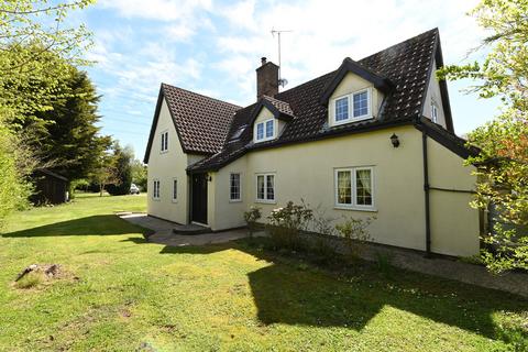 3 bed property, in Little Blakenham, £875,000