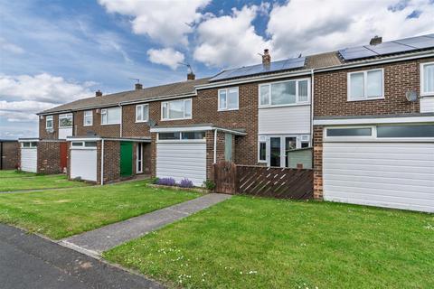 3 bed property, in Shillaw Place, £150,000