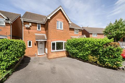 3 bed property, in Ellan Hay Road, £375,995