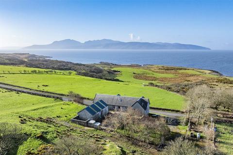 4 bed property, in Mecknoch Rothesay, £399,000