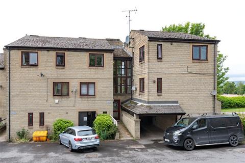 1 bed property, in Manor Square, £150,000