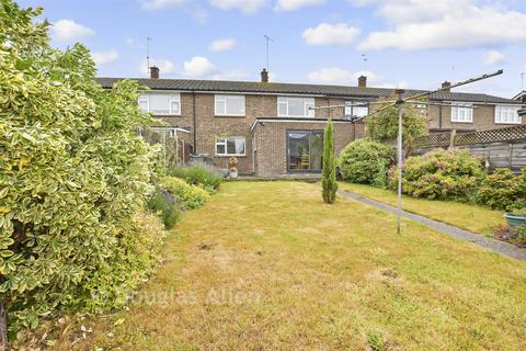 3 bed property, in Pancroft, £400,000