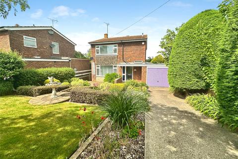 3 bed property, in Wallbridge Lane, £400,000