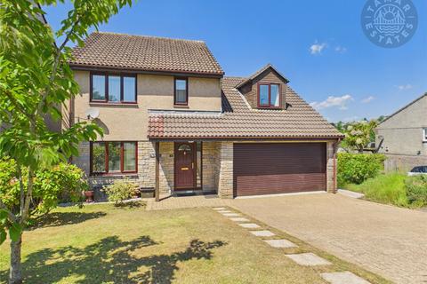 4 bed property, in Beech Avenue, £325,000