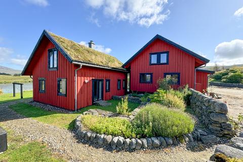 5 bed property, in Glenquicken House, £795,000
