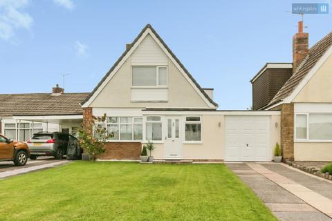 3 bed property, in Milton Drive, £260,000