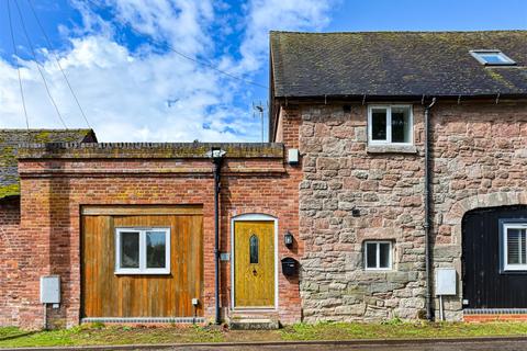 3 bed property, in Kingslow Old Smithy, £495,000