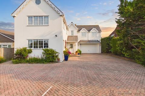 5 bed property, in Havant Road, £875,000