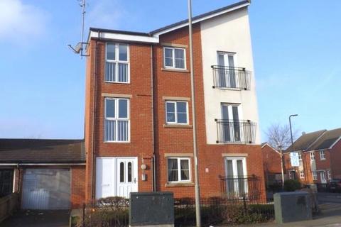 6 bed property, in Robson Street, £175,000