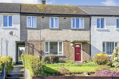 3 bed property, in Elder Avenue, £105,000