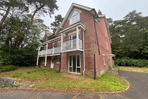 4 bed property, in 3 Parklands 16 Branksome Hill Road, £340,000
