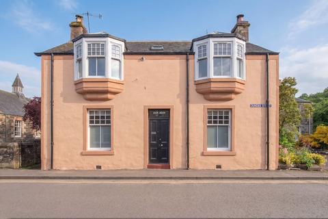 3 bed property, in Dundas Street, £350,000