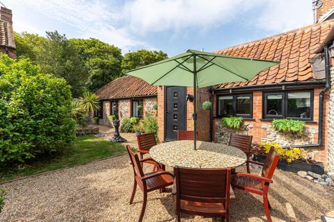 3 bed property, in Church Street, £375,000
