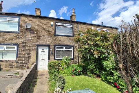 2 bed property, in Kenmore Drive, £110,000