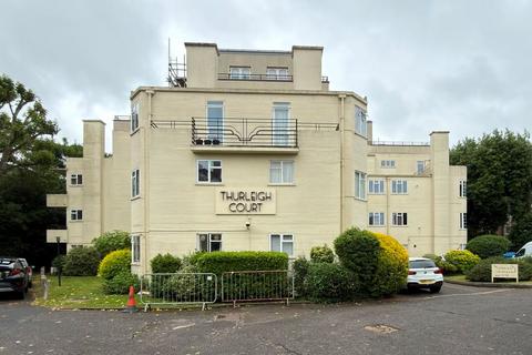 1 bed property, in Penthouse F Thurleigh Court, £230,000