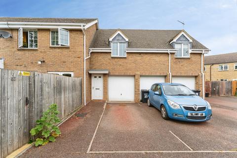 1 bed property, in Covent Garden, £125,000