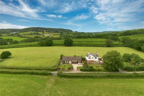5 bed property, in Withy Lane, £585,000