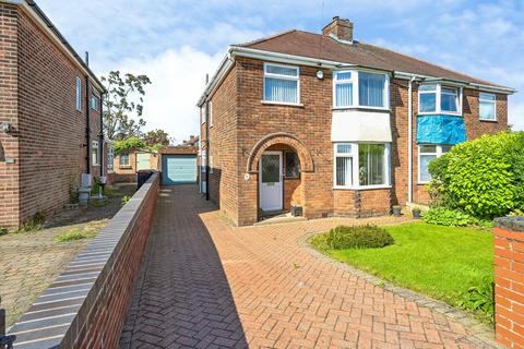 3 bed property, in Frederick Avenue, £210,000