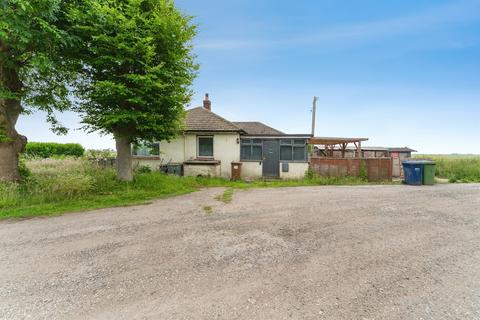 3 bed property, in Euximoor, £120,000