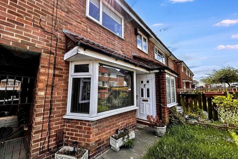3 bed property, in Coverdale, £120,000
