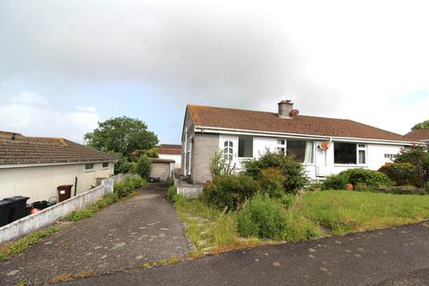 3 bed property, in Callington, £200,000