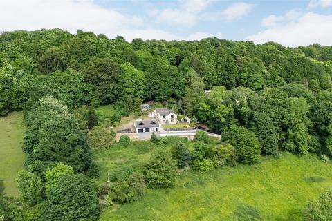 4 bed property, in Wood Nook, £895,000