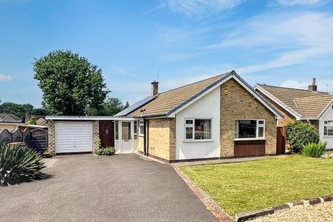 3 bed property, in St. Davids Crescent, £315,000